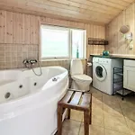 Fides - 600m From The Sea By Interhome
