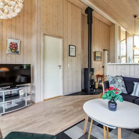 Prázdninový dům Fides - 600m From The Sea By Interhome Lakolk