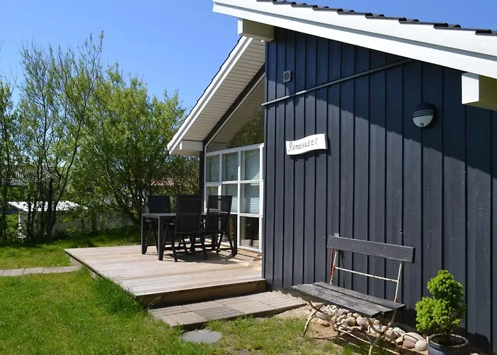 Fides - 600m From The Sea By Interhome Lakolk